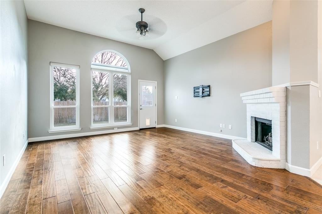 2321 Henley Ct - Photo 6 of 12