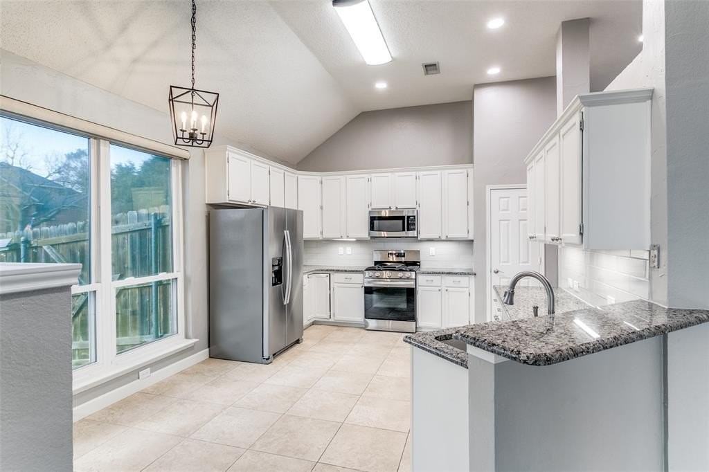 2321 Henley Ct - Photo 7 of 12