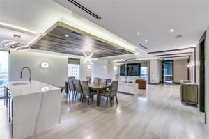 featured image of 4005 Gaston Ave