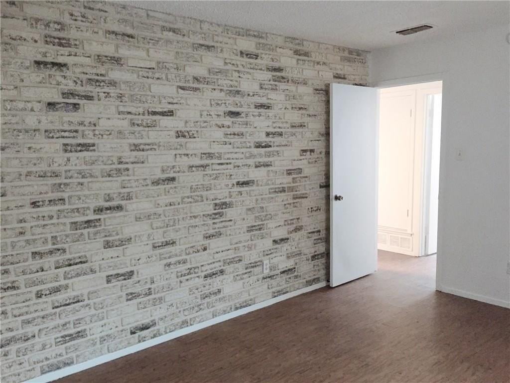 6840 Margaret Dr - Photo 6 of 27