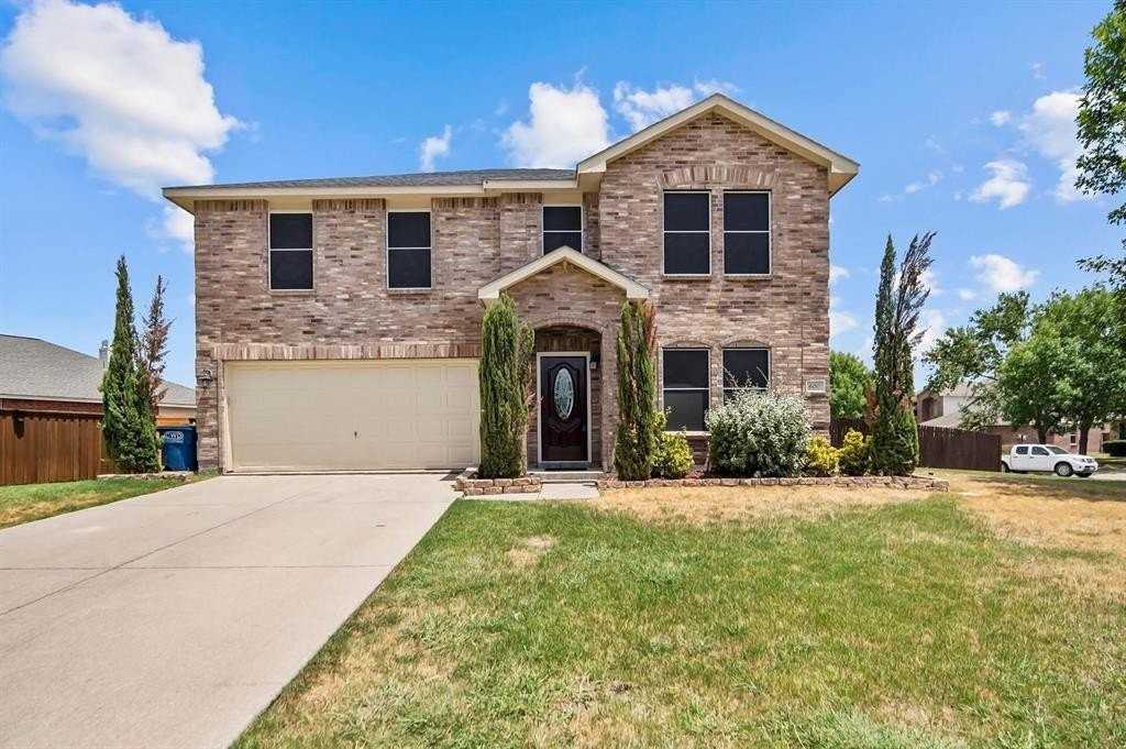 600 Claiborn Ln - Photo 4 of 20