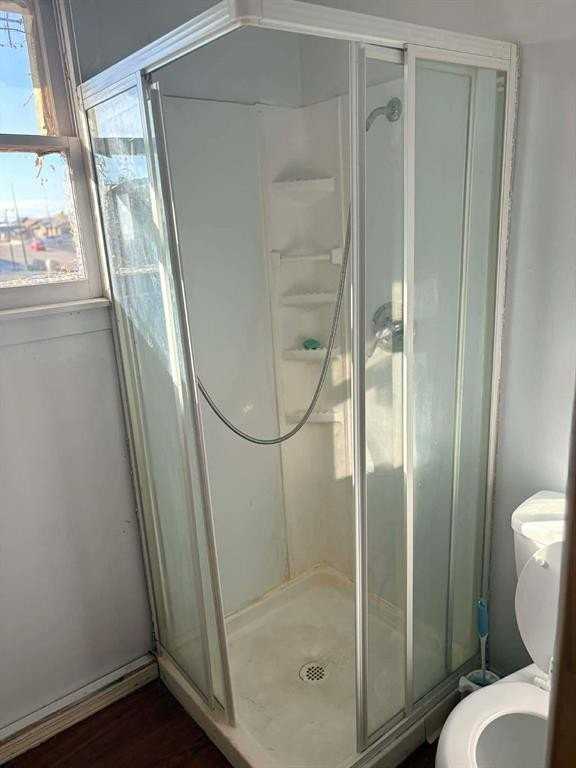 1400 Runnels St - Photo 4 of 7