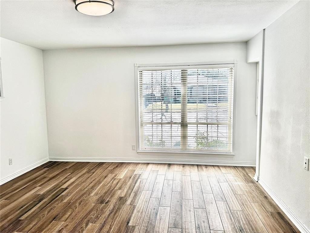 4084 Purdue Ave - Photo 7 of 16