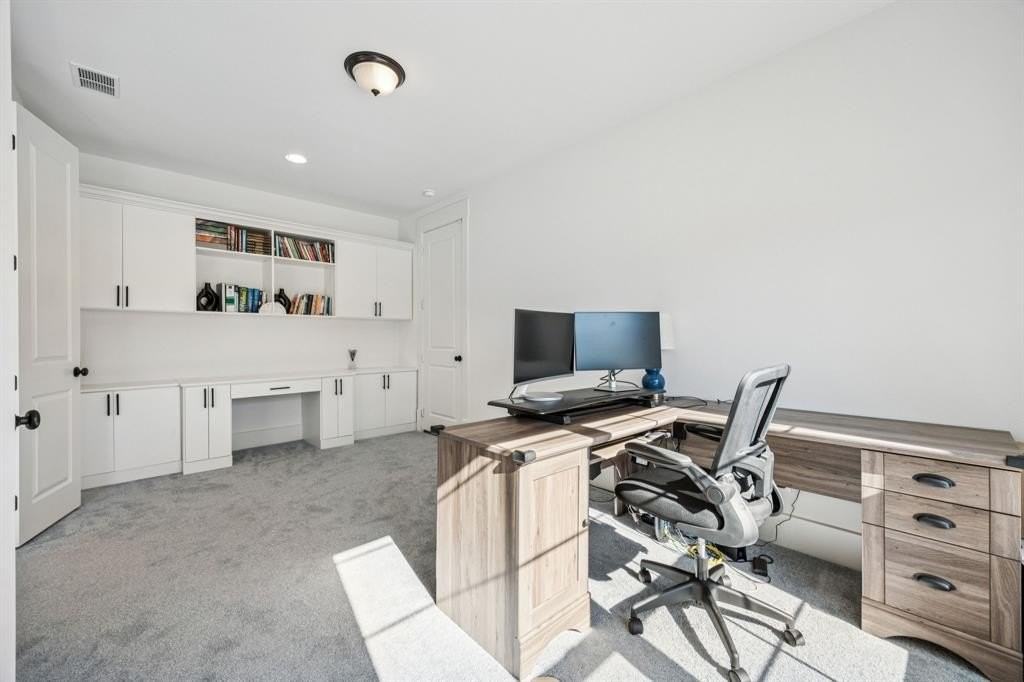 1874 Trent Basin Dr - Photo 5 of 40