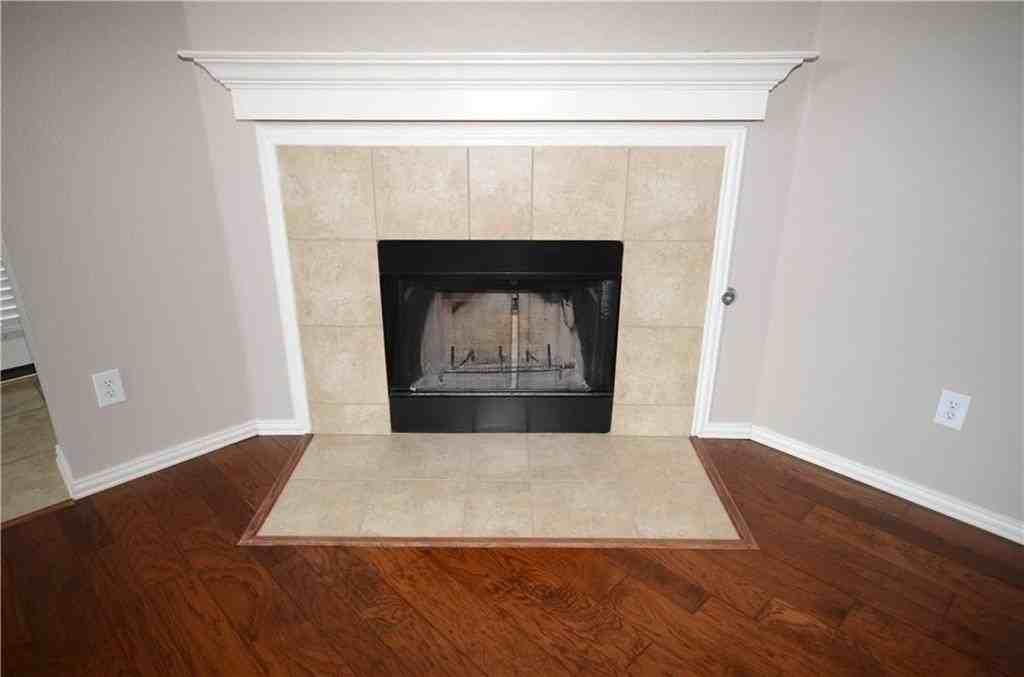 10728 Sedalia Dr - Photo 6 of 24