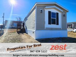 featured image of 1661 Scenic St #1