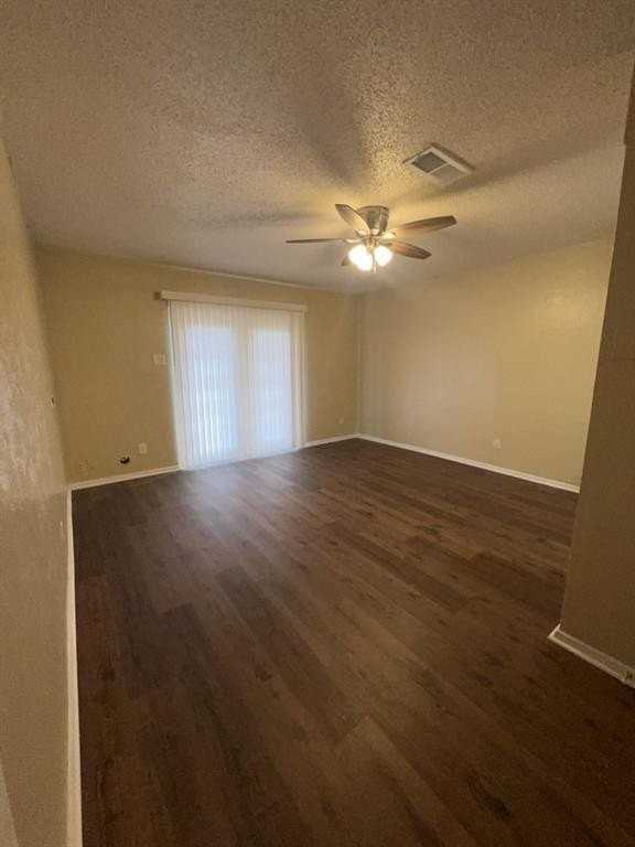 324 Rita Dr - Photo 2 of 7