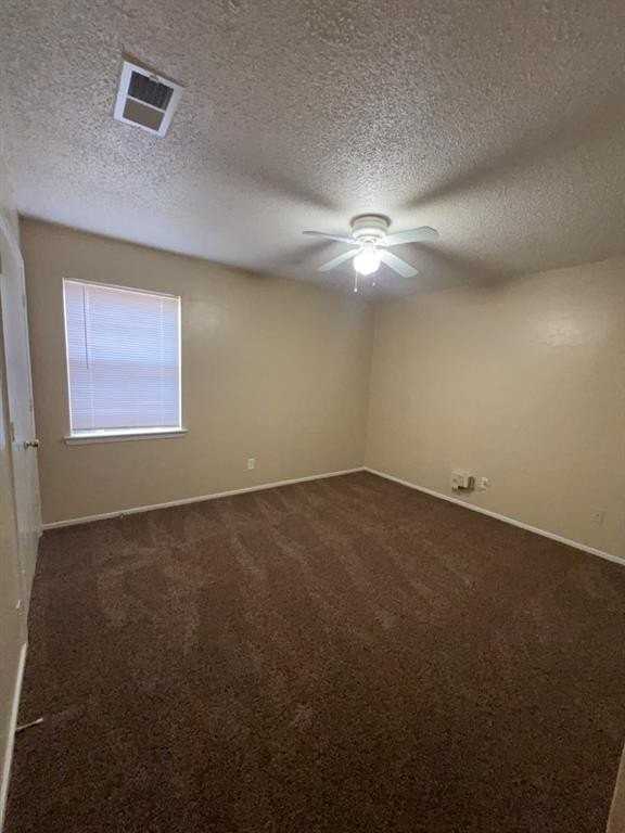 324 Rita Dr - Photo 3 of 7