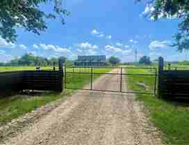 1692 Farm Road 2653 S - Photo 1 of 1