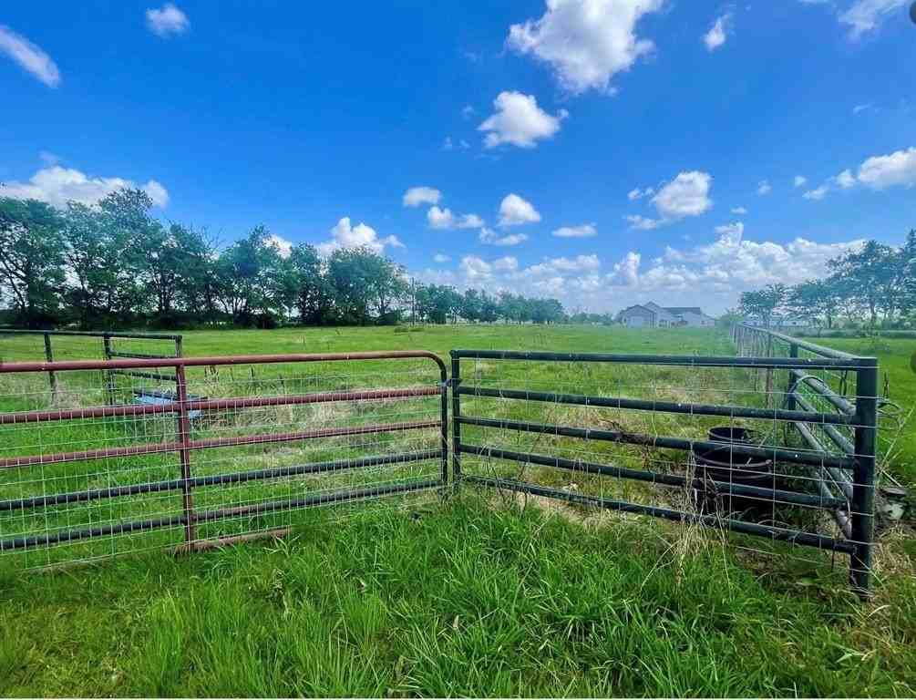 1692 Farm Road 2653 S - Photo 3 of 35