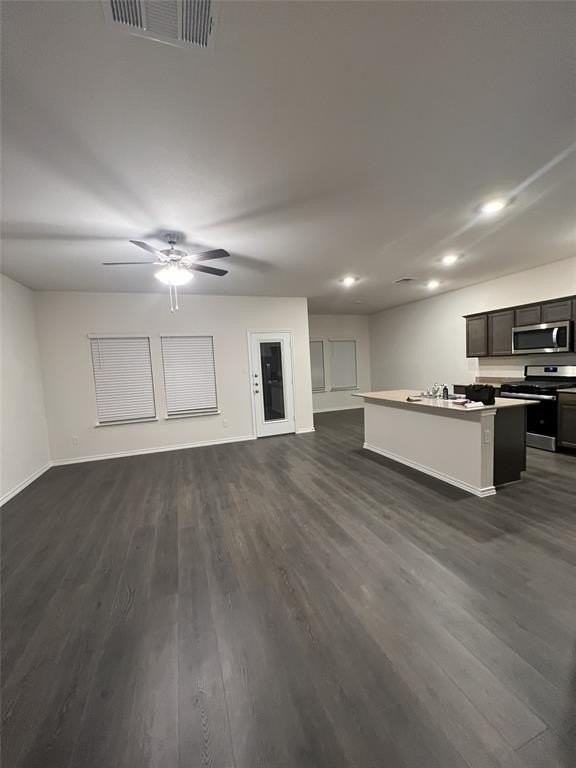 1109 Emerald Gate Dr - Photo 2 of 6