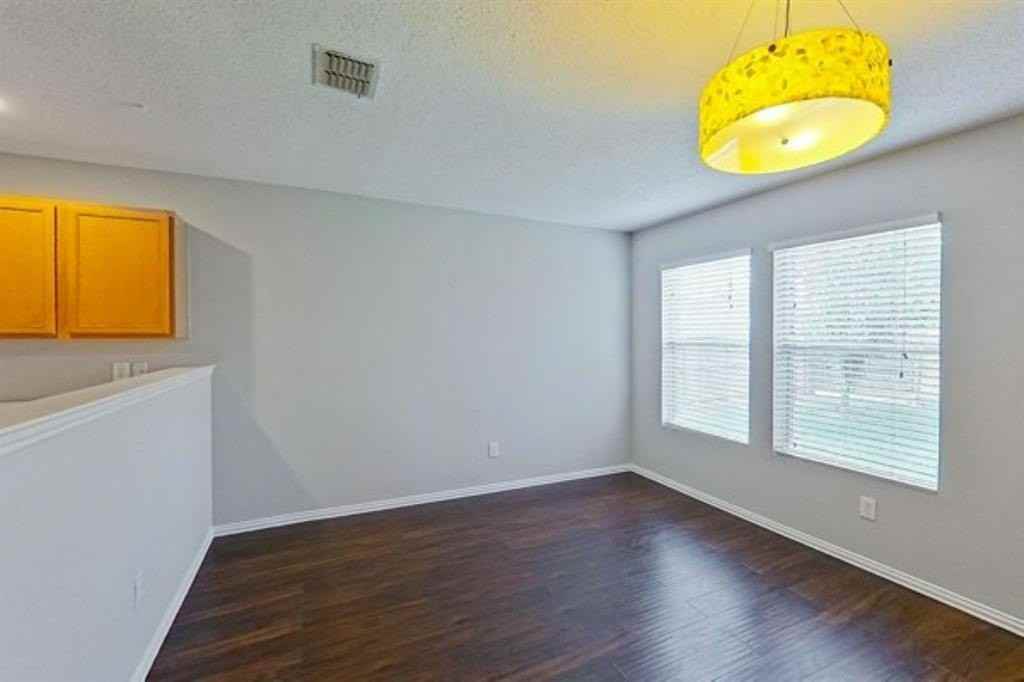 707 Gunters Mountain Ln - Photo 5 of 15