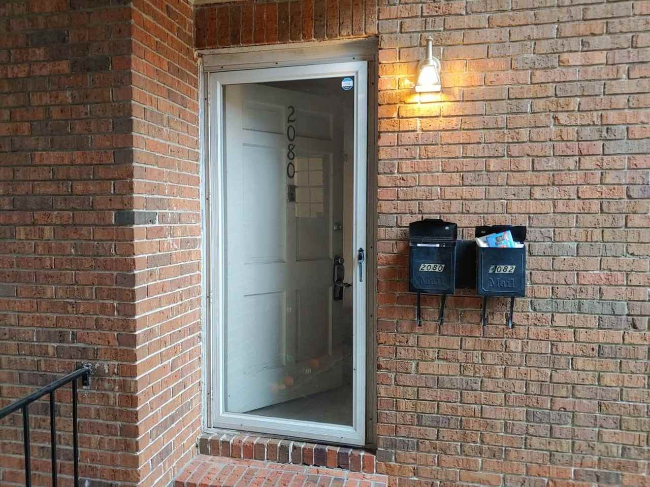 2080 Montreat Cir - Photo 2 of 8