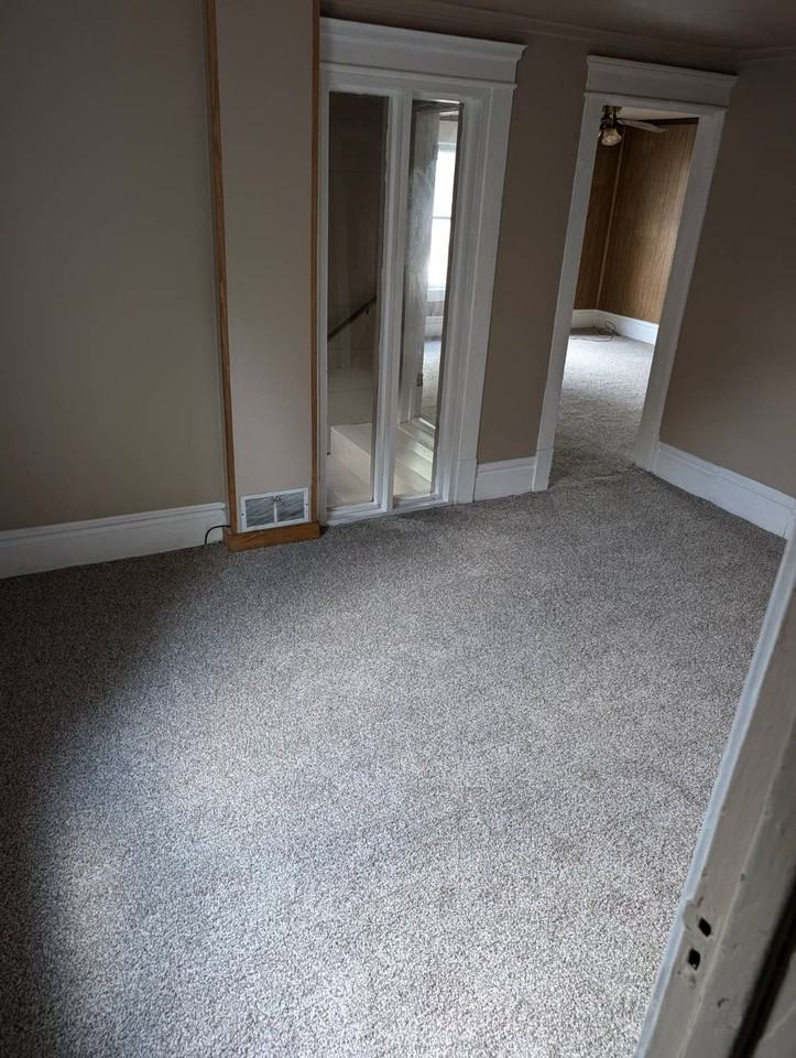 717 Forest Ave - Photo 3 of 8