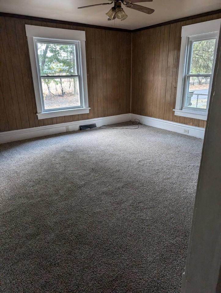 717 Forest Ave - Photo 6 of 8