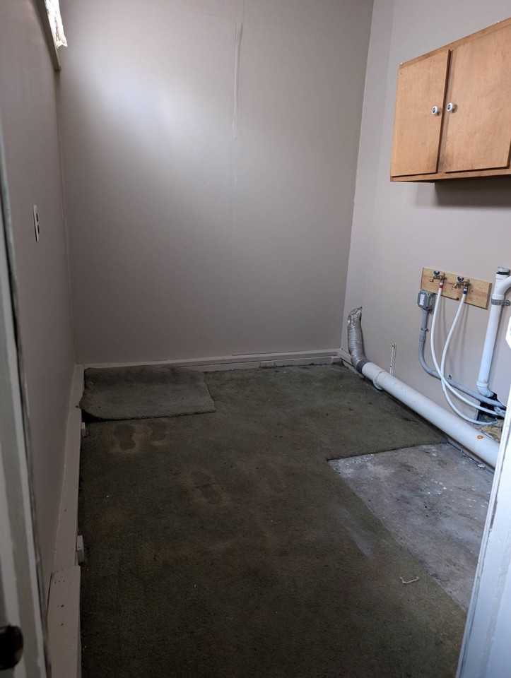 717 Forest Ave - Photo 7 of 8