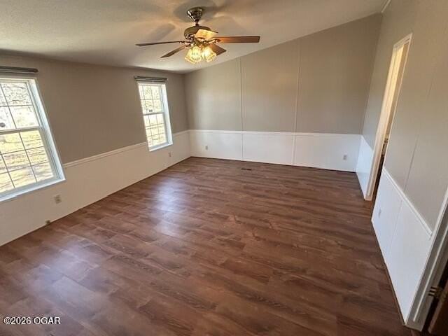 9051 Elm Dr - Photo 7 of 16