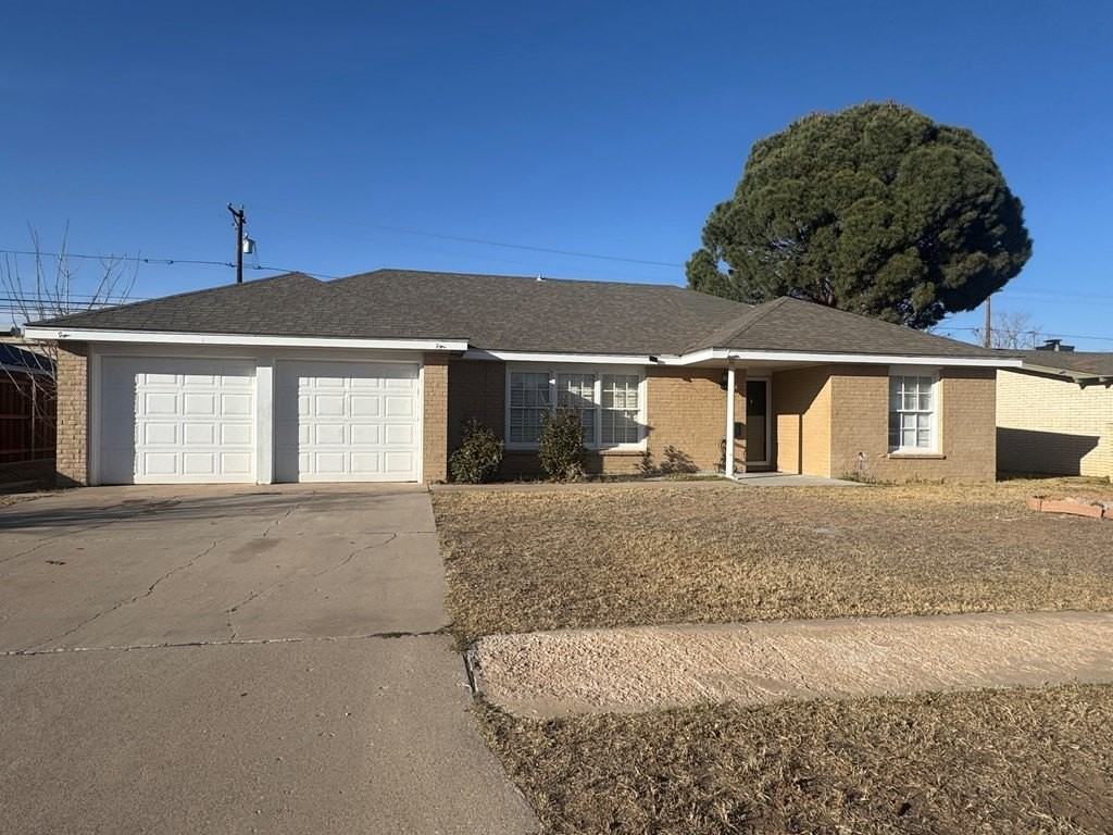 3310 Camarie Ave - Photo 2 of 11