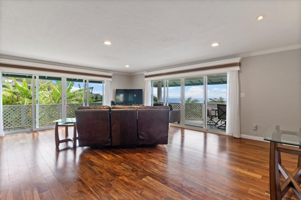 460 Polulani Dr #1 - Photo 6 of 30