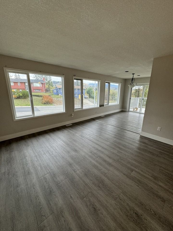 1801 Pottery Rd Uppr - Photo 4 of 10