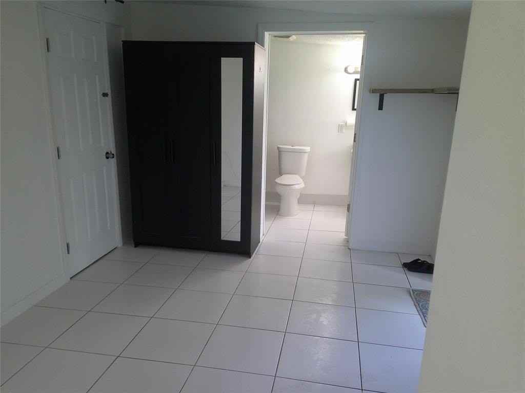 7400 Panama St - Photo 2 of 8