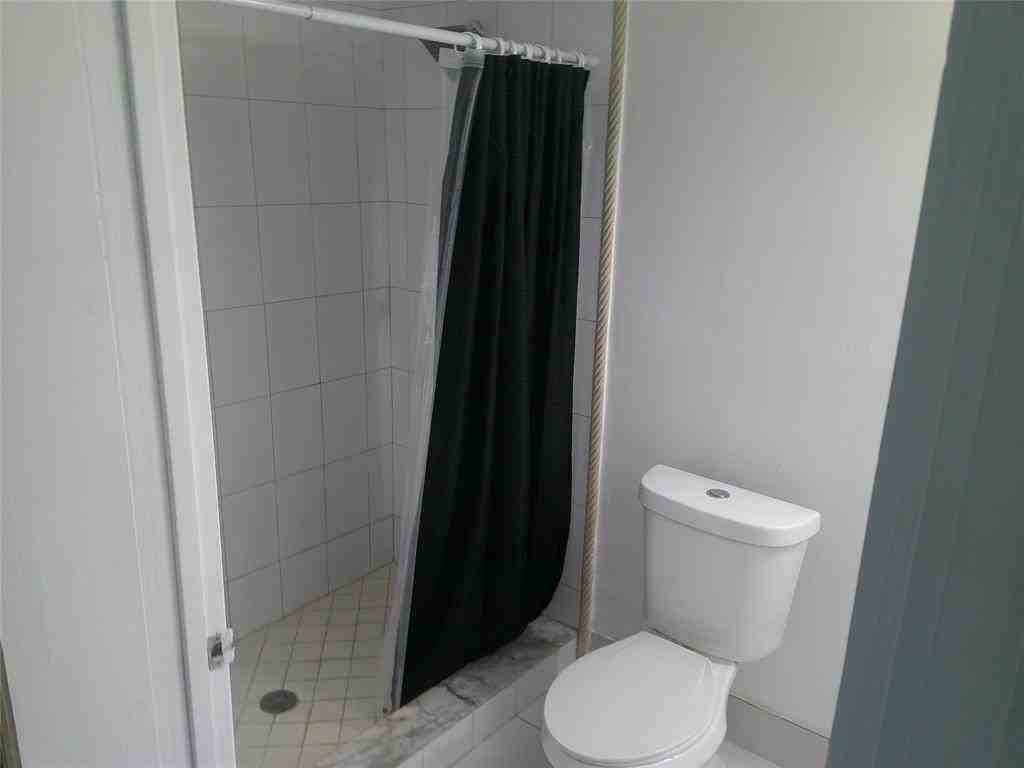 7400 Panama St - Photo 7 of 8