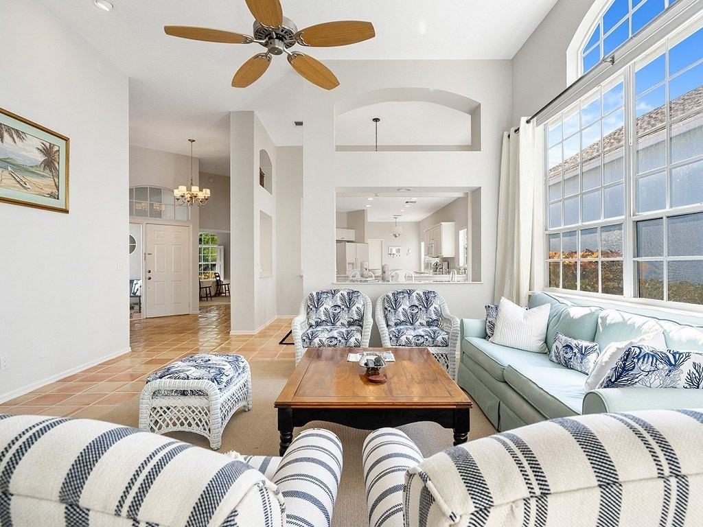 8823 Lakeside Cir - Photo 5 of 35