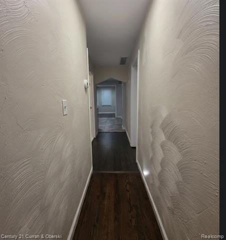 18546 Eastwood Dr - Photo 5 of 13