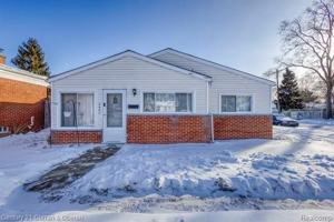 featured image of 8402 Robindale Ave