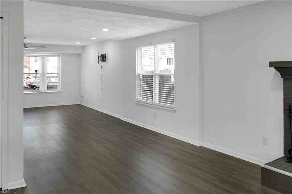 3767 Upland Rd - Photo 6 of 23