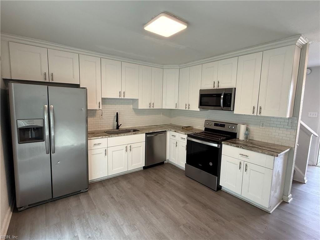 740 21st St - Photo 2 of 12