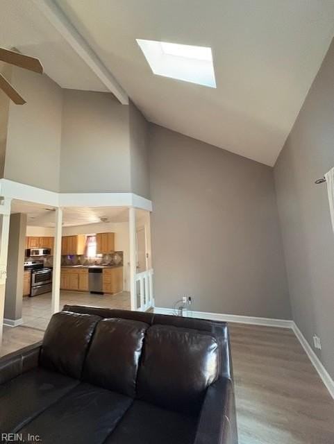 1729 Aquamarine Dr - Photo 4 of 22