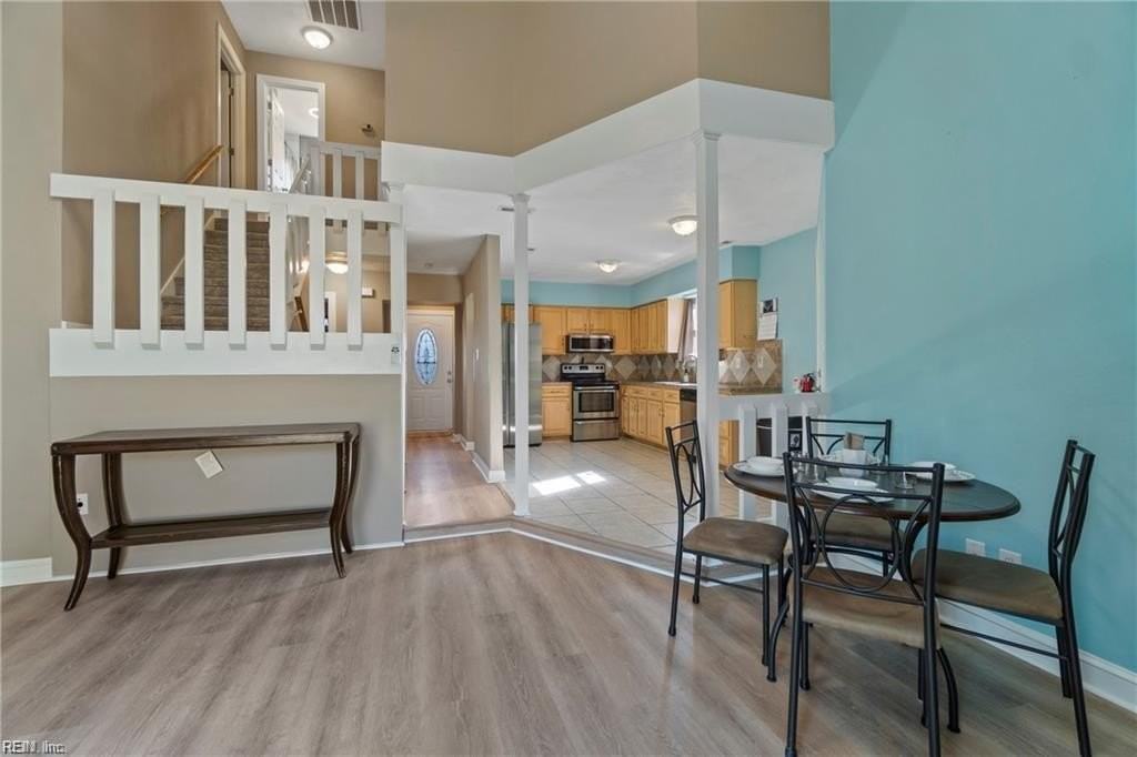 1729 Aquamarine Dr - Photo 6 of 22