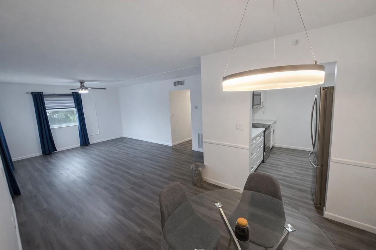 801 Andrews Ave #1 - Photo 6 of 15