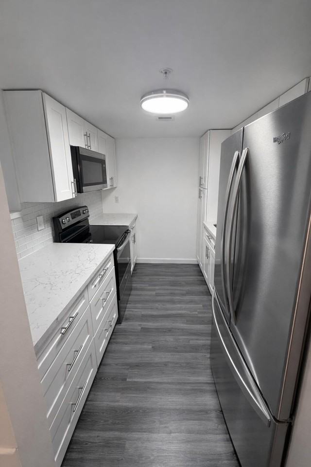 801 Andrews Ave #1 - Photo 7 of 15