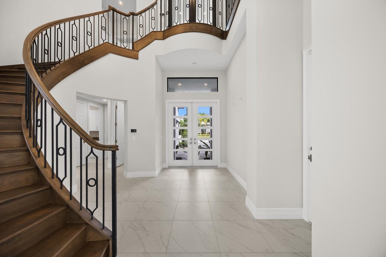 9168 Benedetta Pl - Photo 2 of 50