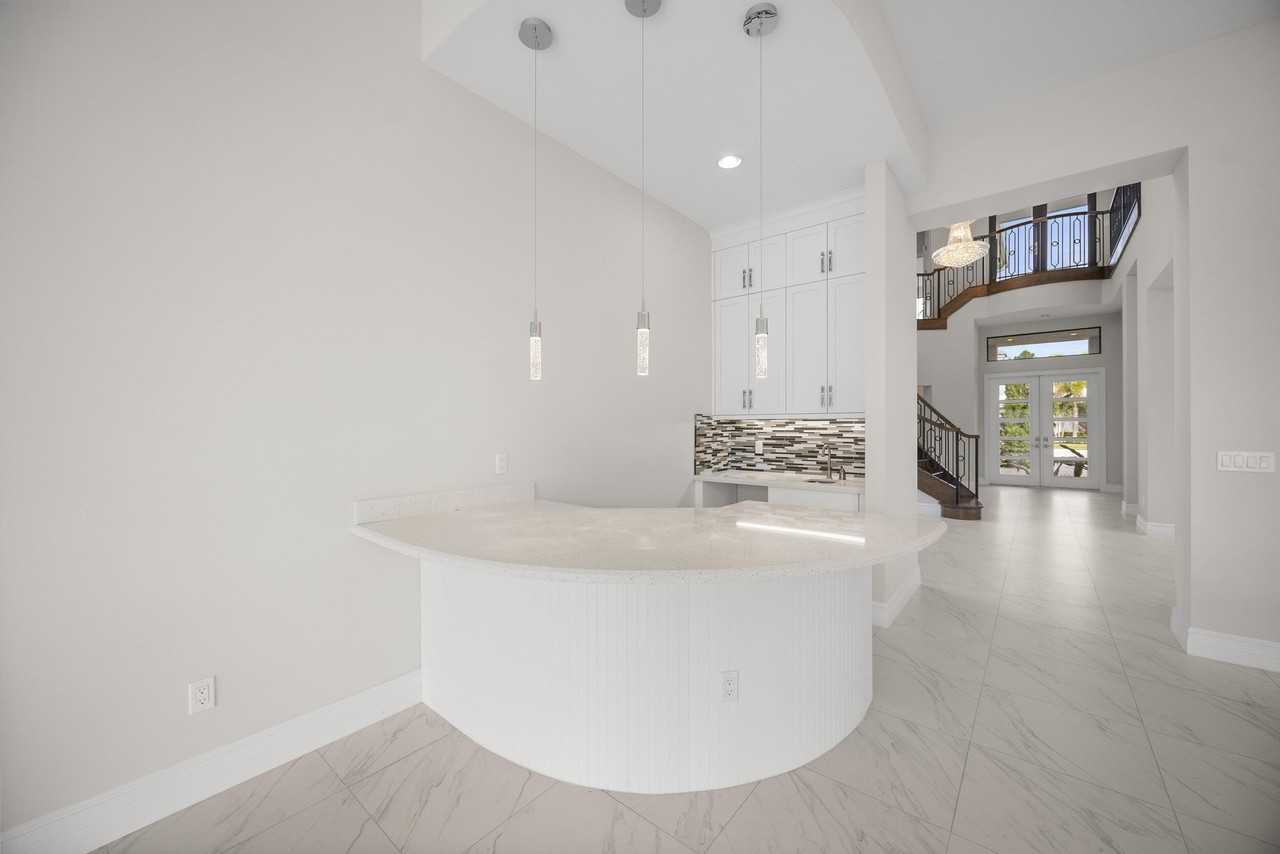 9168 Benedetta Pl - Photo 5 of 50