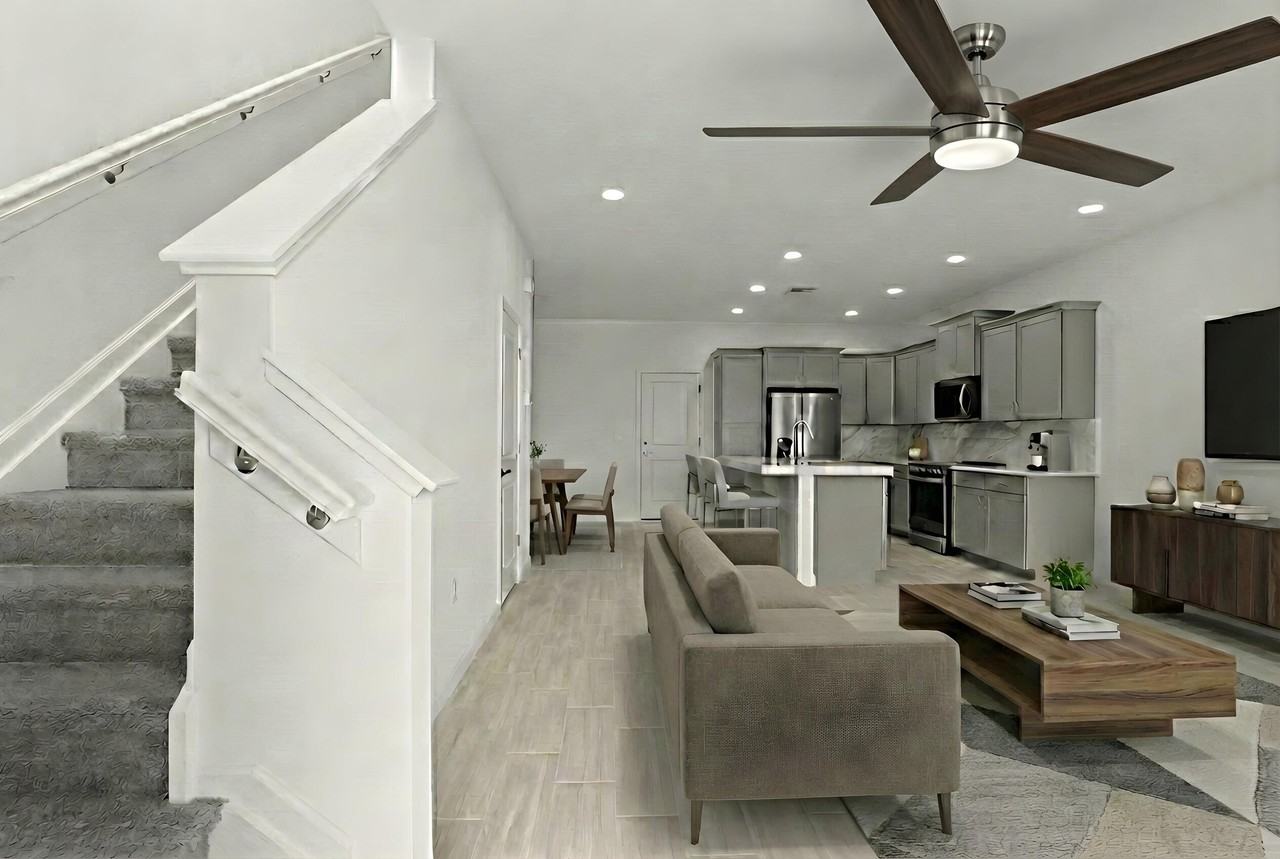 4616 Longwood Lake Sq - Photo 5 of 50