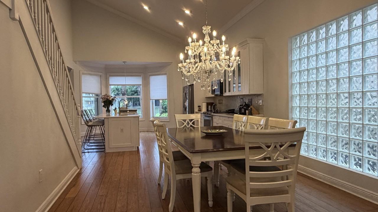 19125 Skyridge Cir - Photo 6 of 29