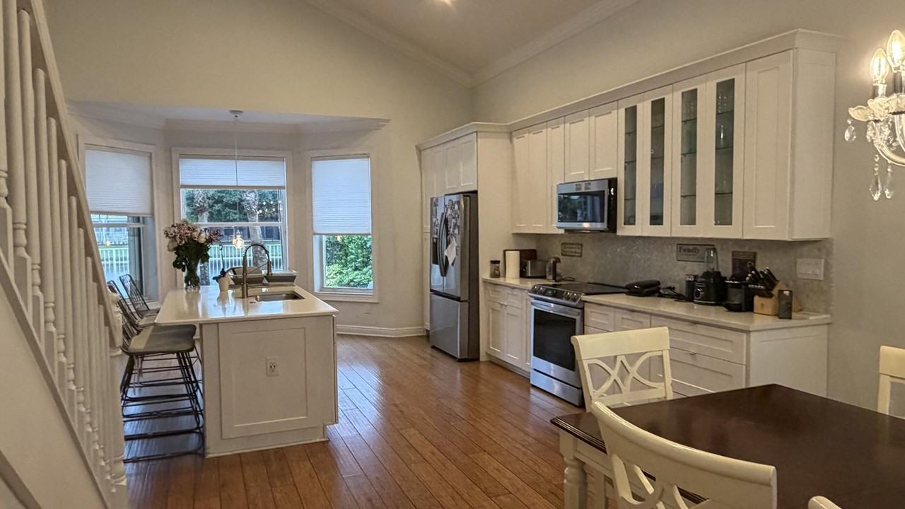 19125 Skyridge Cir - Photo 7 of 29