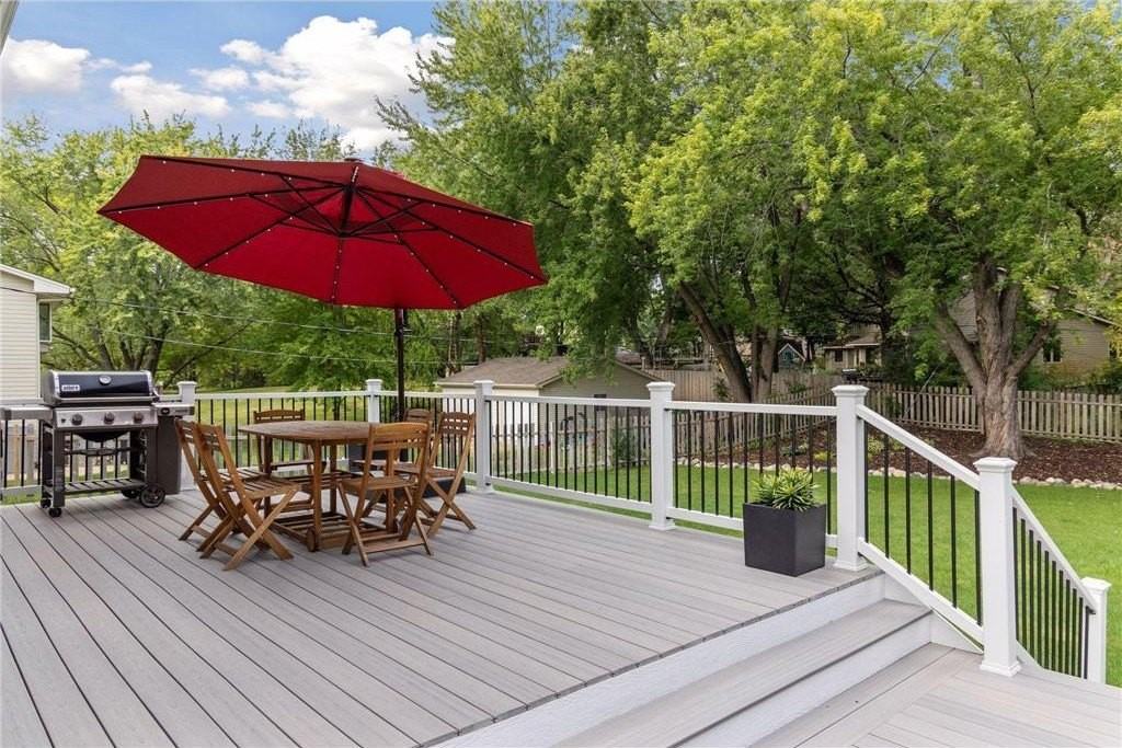 18620 26th Ave N - Photo 4 of 50