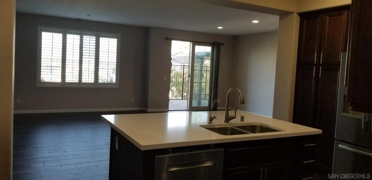 2236 Antonio Dr #20 - Photo 5 of 23