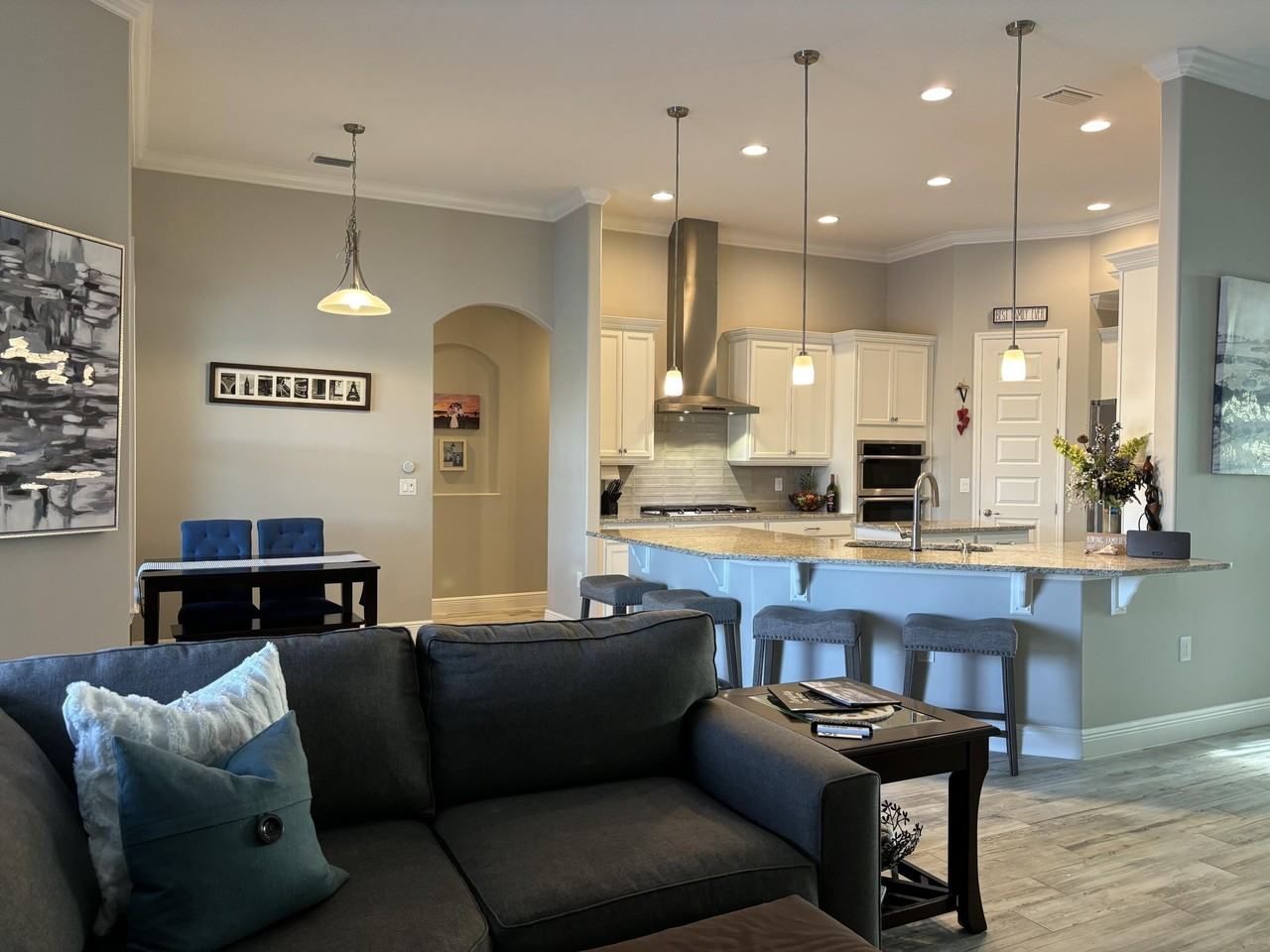 8341 Paragrass Ave - Photo 6 of 38