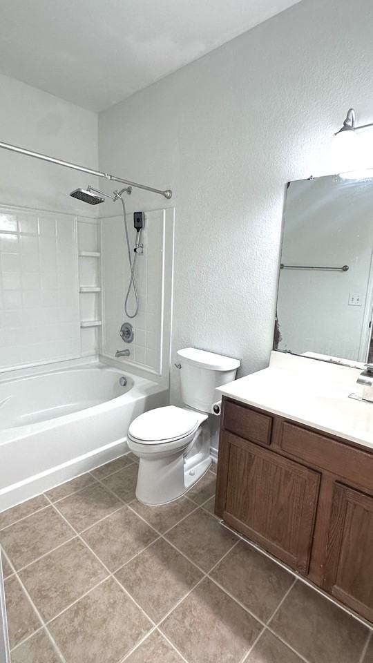 6522 Malachite Dr #1 - Photo 6 of 10