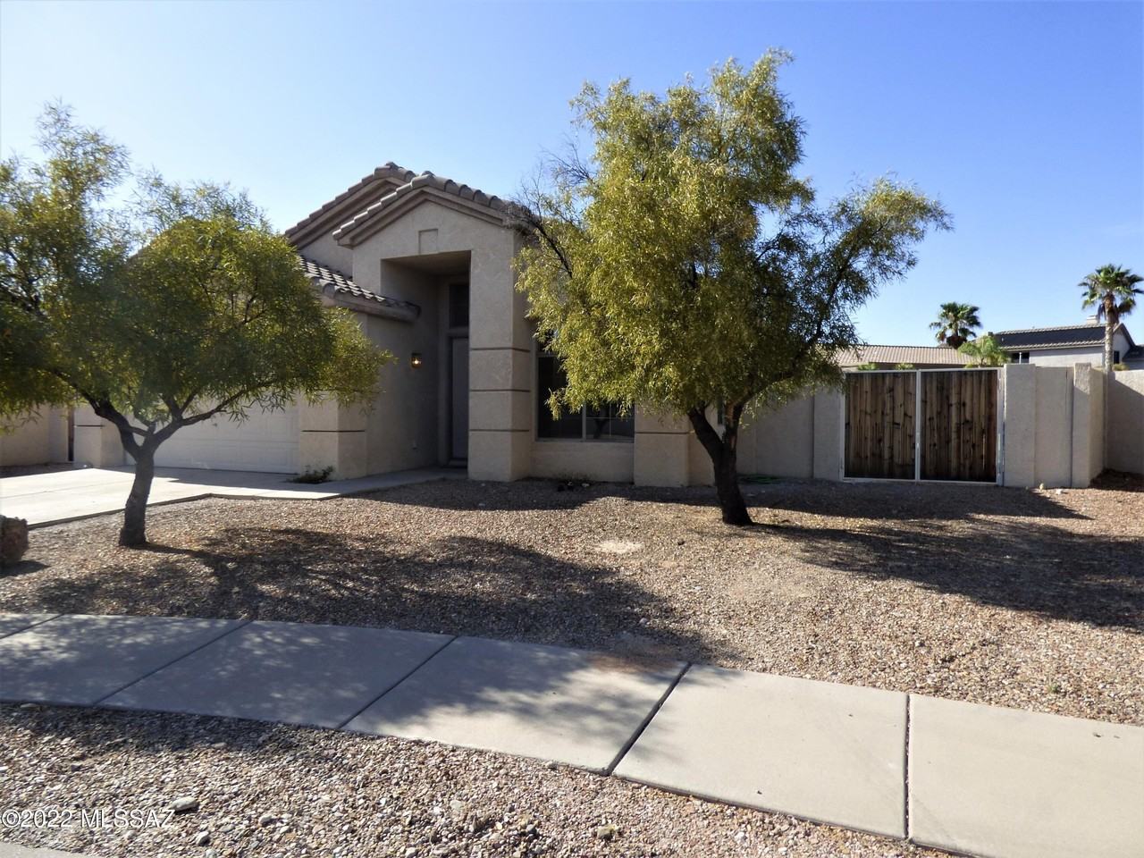 91 E Firewheel Pl - Photo 2 of 26