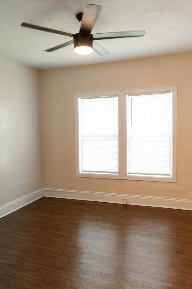 515 N Monroe St - Photo 4 of 17