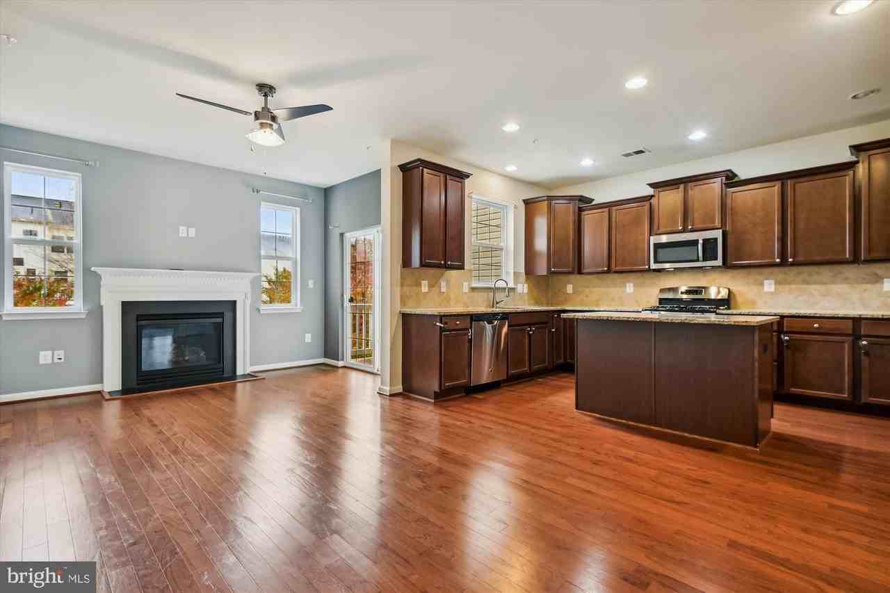 642 Highland Farms Cir - Photo 4 of 30