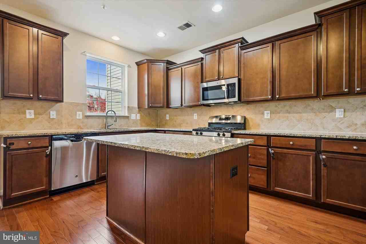 642 Highland Farms Cir - Photo 6 of 30