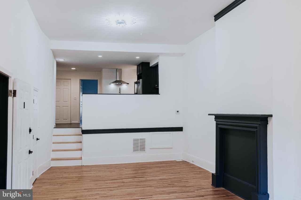 2511 Madison Ave #1 - Photo 4 of 23