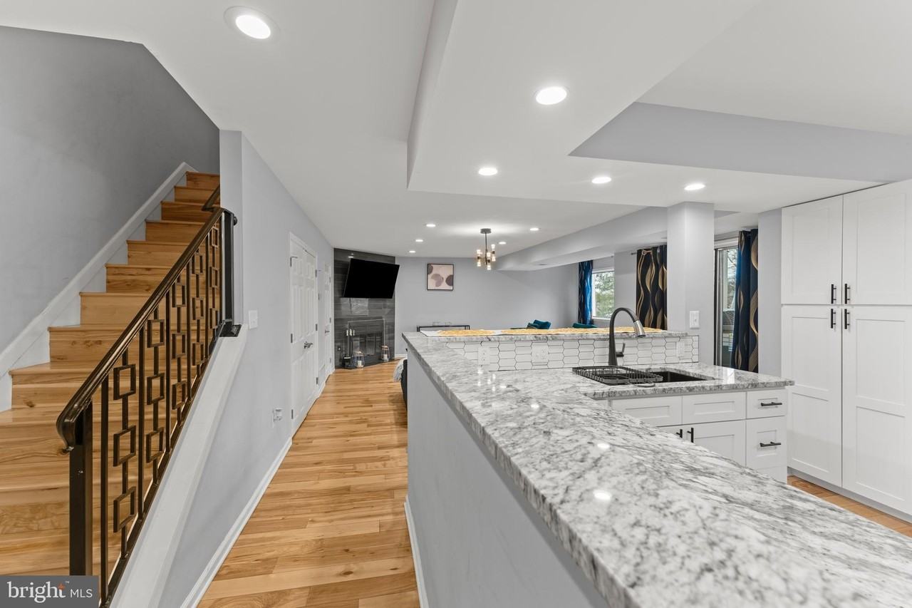 8001-F Greenspring Way Unit 8001-F #8001F - Photo 5 of 40